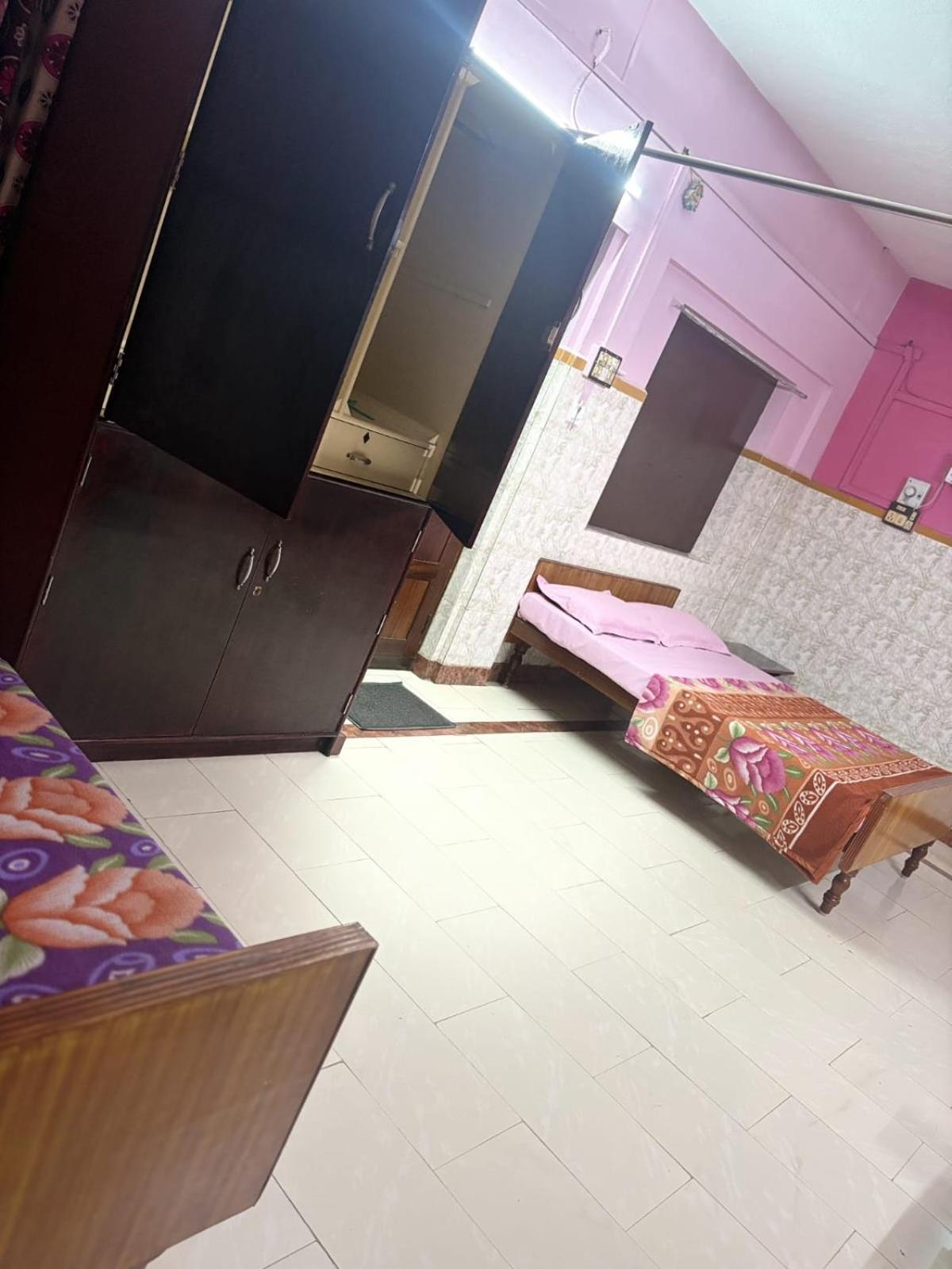 Gsr Stayhome Puduccseri Kültér fotó